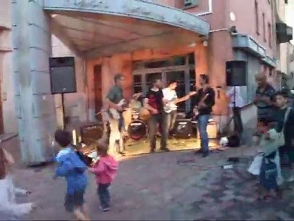 NoPublic - Fete de la musique 2010 Aubagne Part 2