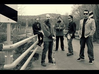 Temas - Yalnızsın ((fan video))