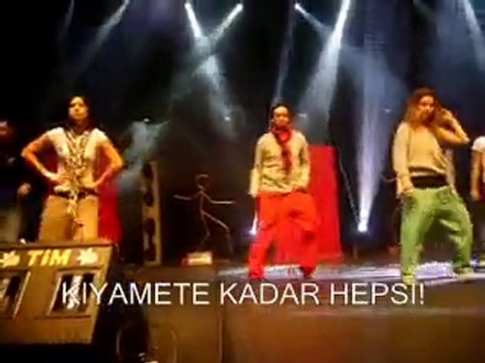 Hepsi-Aşk Herşeyi Affedermi(Prowa)