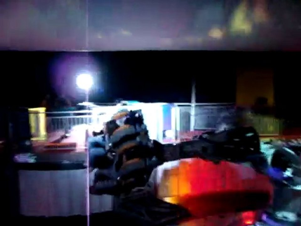 Ju et Math dansent avec les robots !