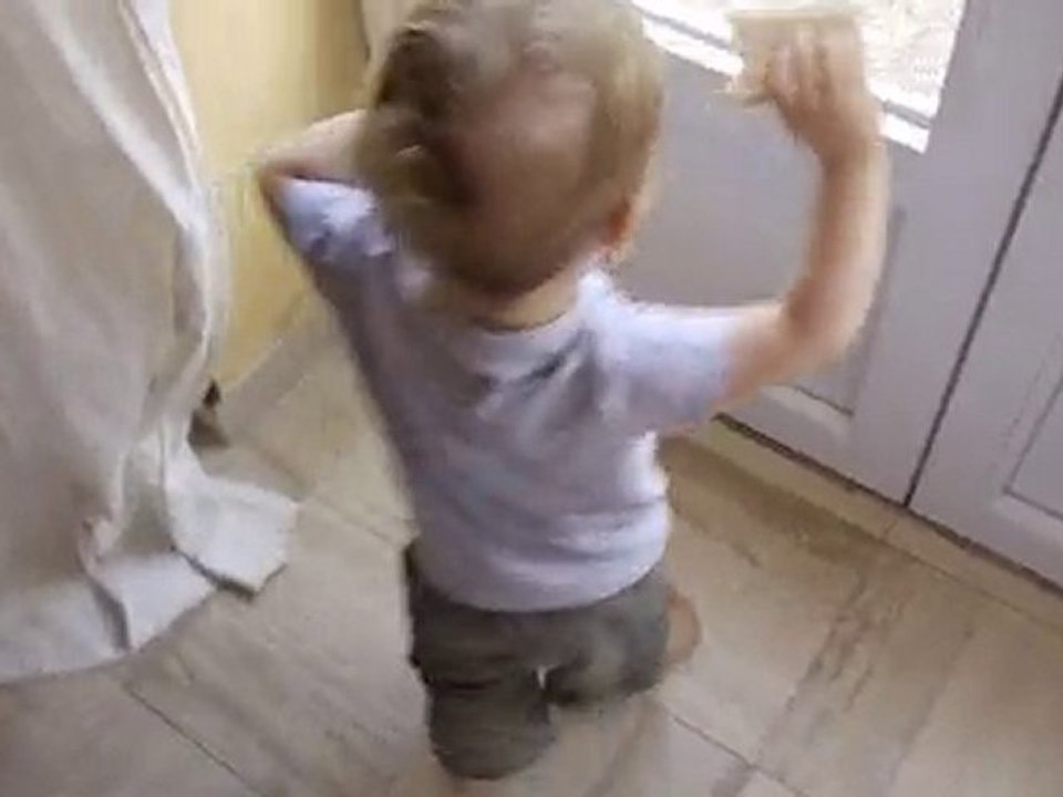 Liam - bipède1