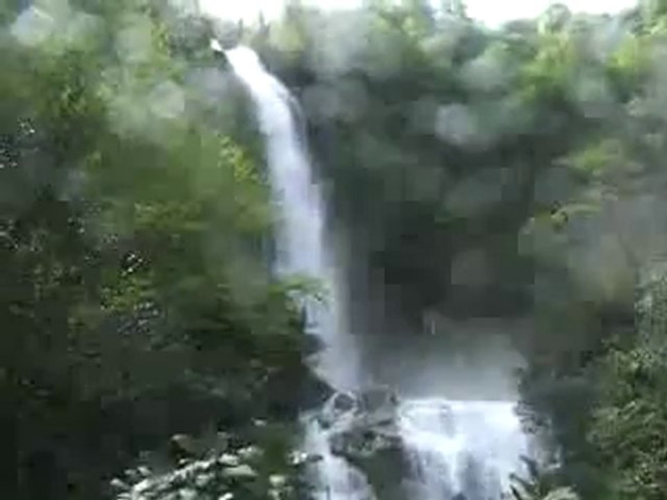 artvin arhavi mençuna şelalesi-2 www.artvinliyiz.net