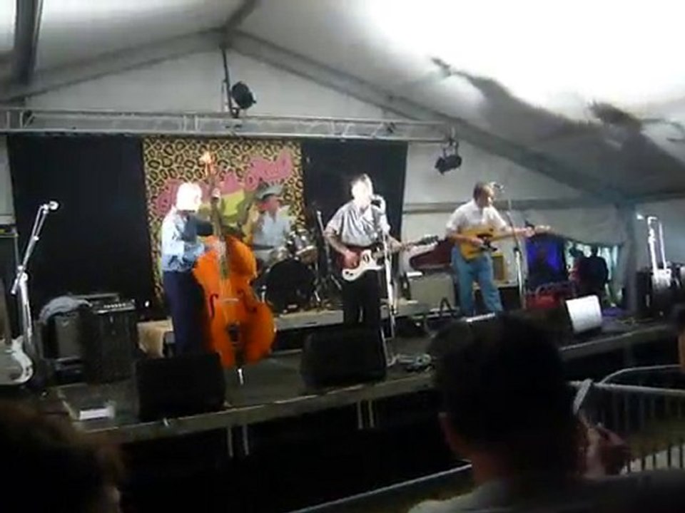 Easy Lazi C  concert à Kergrist ( (56 ) le 24 juillet 2010