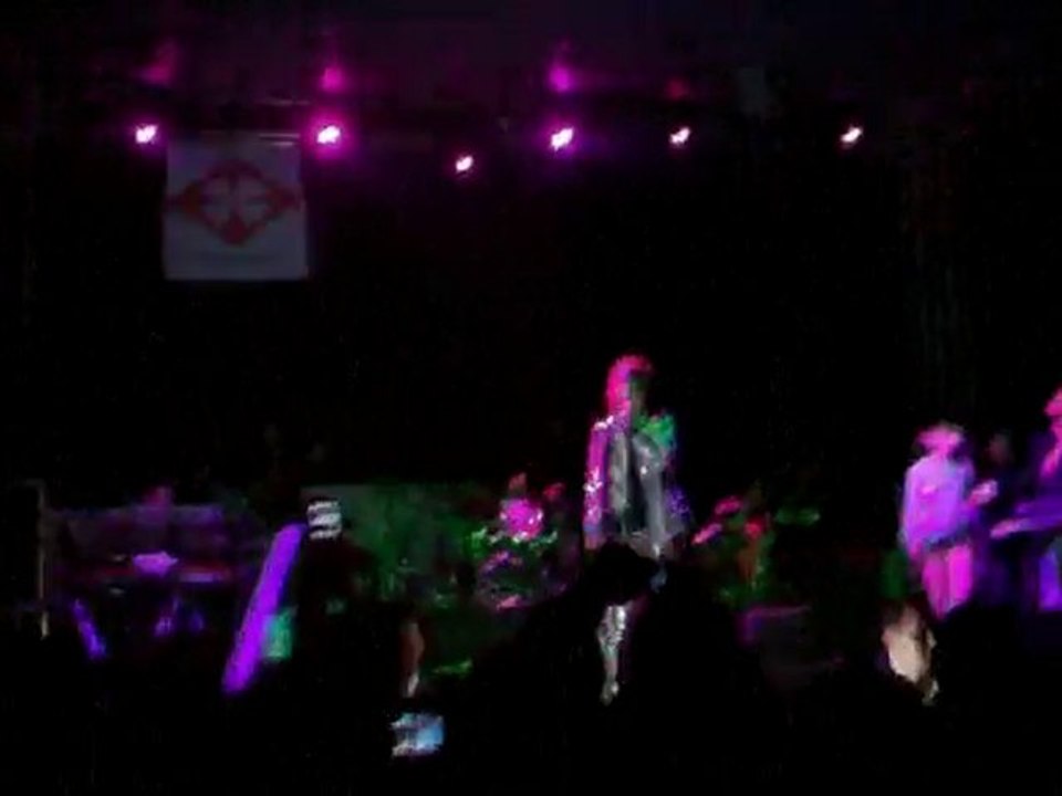 Başkent Üniversitesi / Demet Akalın-Esmer Yarim (Canlı)