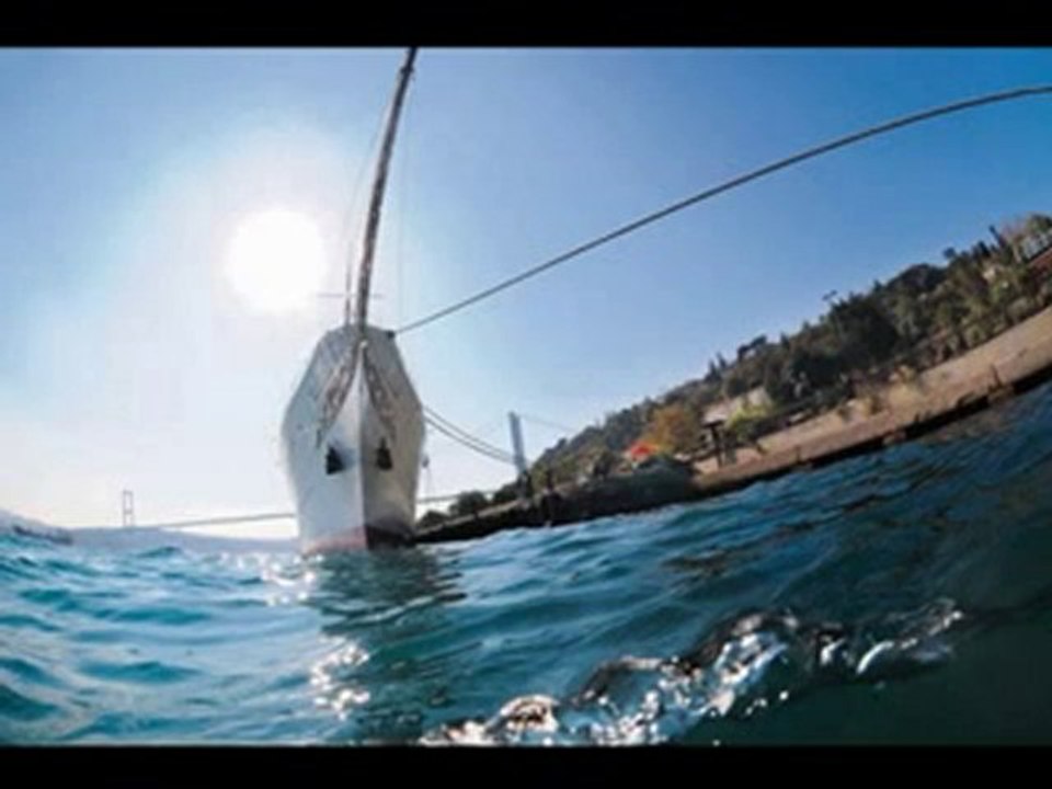 Denizin İçinden boğaziçi www.balikdostlari.com