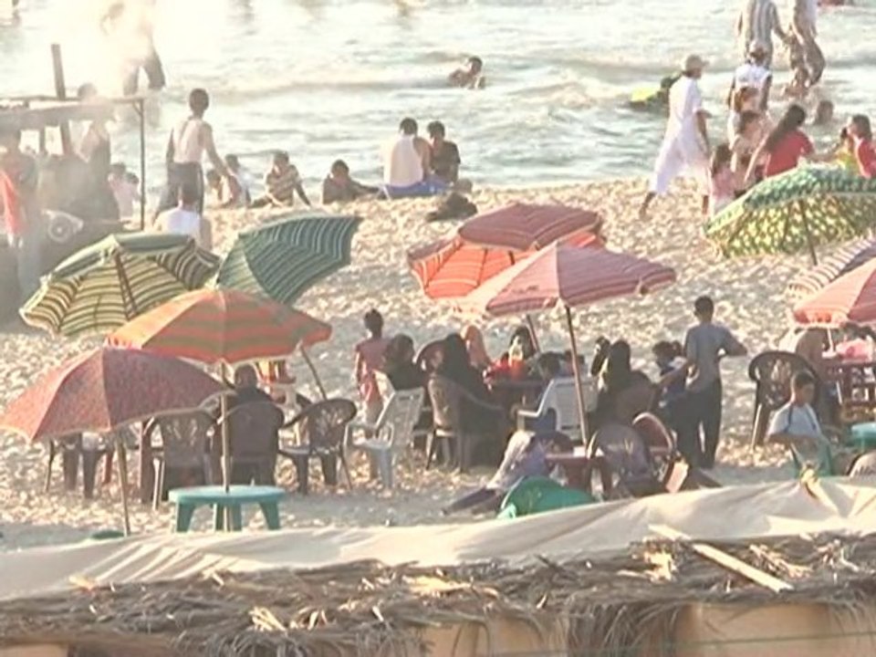 Les femmes de Gaza voient leur narguilé s'envoler en fumée