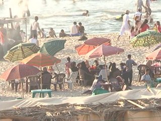 Les femmes de Gaza voient leur narguilé s'envoler en fumée