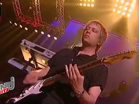 Lily Allen - Fuck You NRJ live