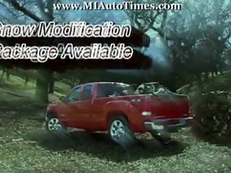 GMC Sierra Detroit vs. Dodge Ram Detroit by MIAutoTimes.com