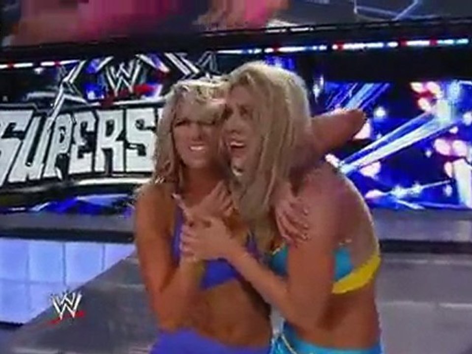 Kelly and Tiffany vs LayCool (c)