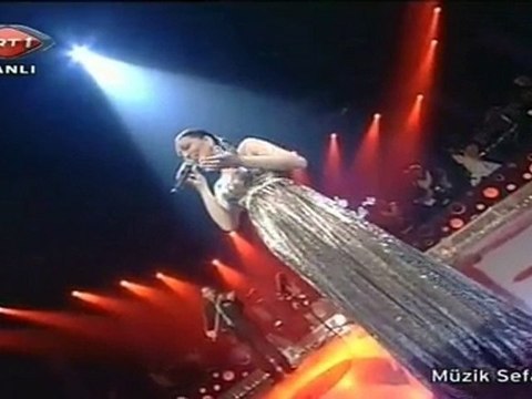 UMUT AKYÜREK £££ Tükendi Nakt-i Ömrüm & Antep'in Kalesine