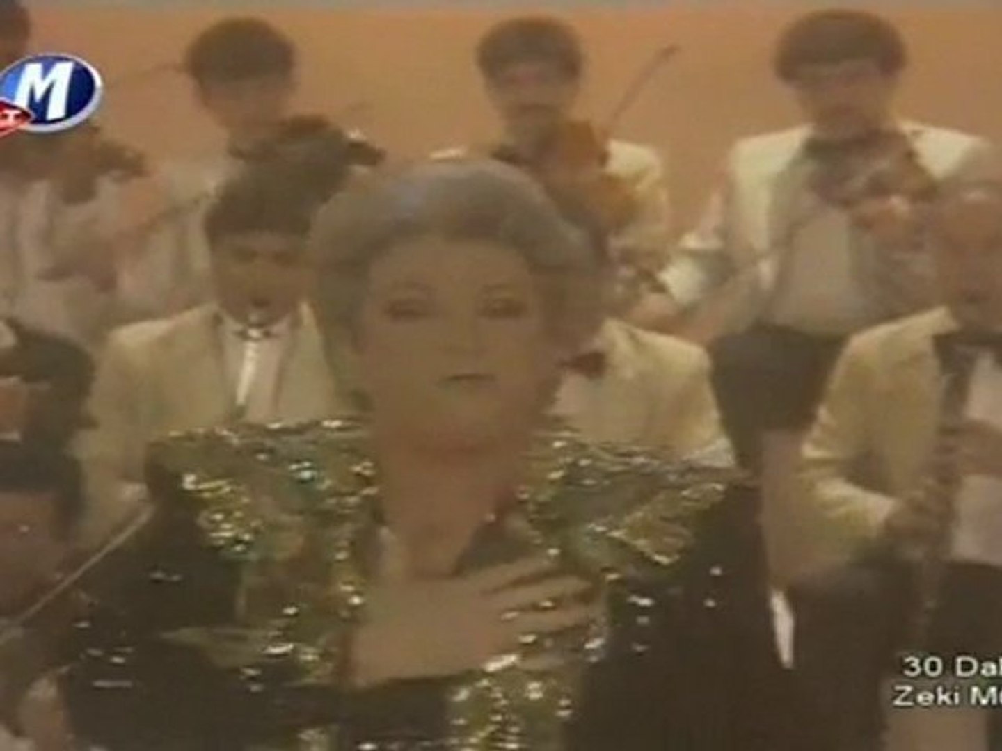 Zeki Müren £££ İŞTE BENİM ZEKİ MÜREN