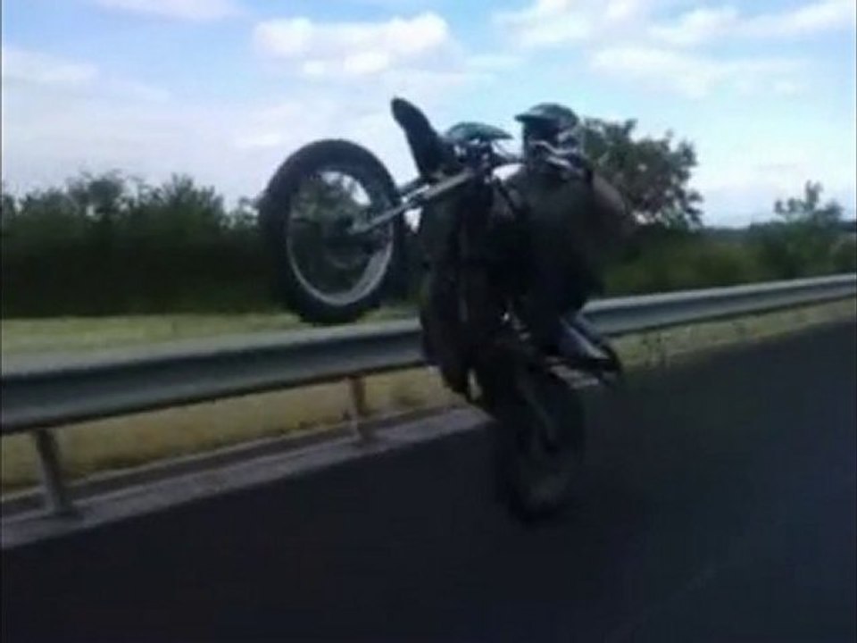 Extrême Free Ride péripherique " Fatal Rider" A VOIR!!!