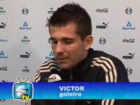 Victor é convocado por Mano Menezes