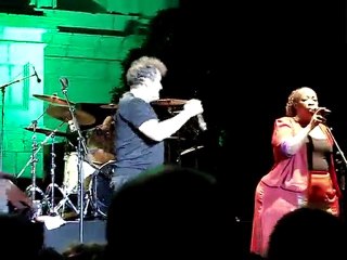 Estivales du château 2010_Johnny CLEGG 4