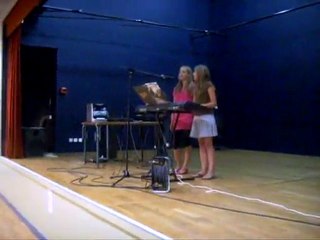 Chanson composée par Anastasija chantée avec Diana