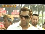 Salman Khan Donates Blood