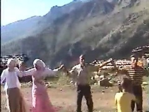 berta bikinala yaylası 2006 yarıdağ eğlencesi kobak oyunu-2