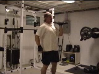 Weight Plate Pizza Presses for Shoulders