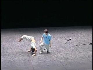 Brahem, un danseur algérien unijambiste a besoin de soutien