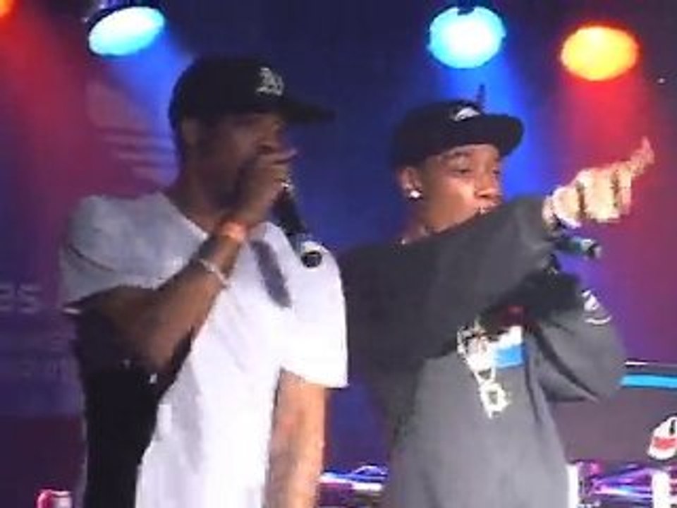 Rearview Mirror Prod X i@WoL: Wiz Khalifa In Da Cut n ATL