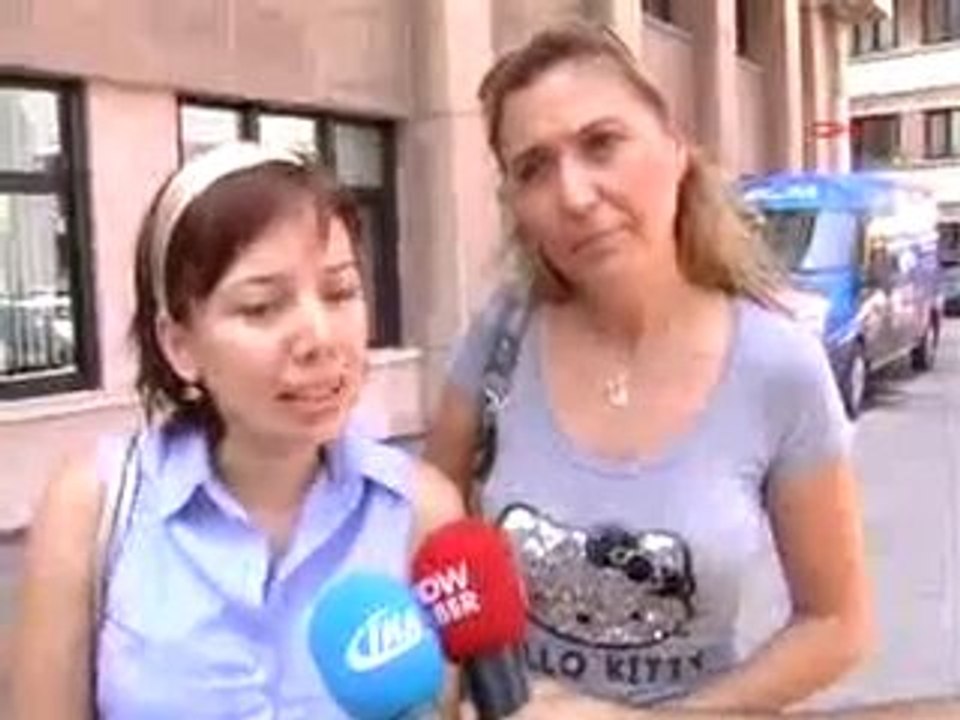 Tuna Arman'dan Oturma Eylemi!