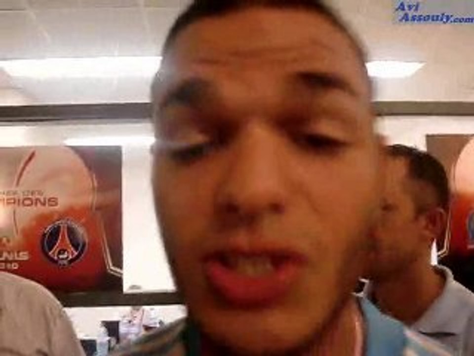 Hatem Ben Arfa:"Ne me parlez pas de mon futur!!!"