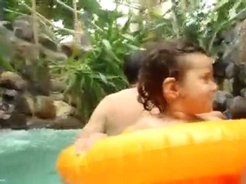 Juillet 2010 - Center Parc piscine