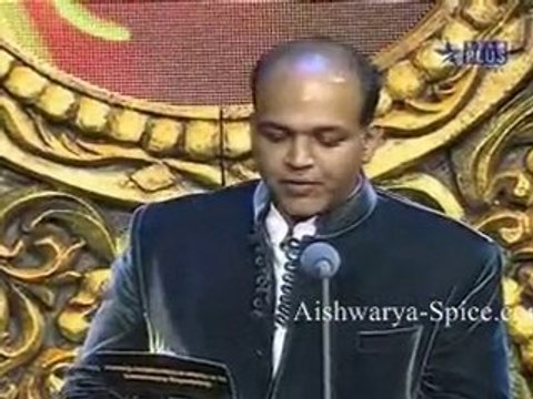 Aishwarya Rai Bachchan-IIFA Female Achiever-2009