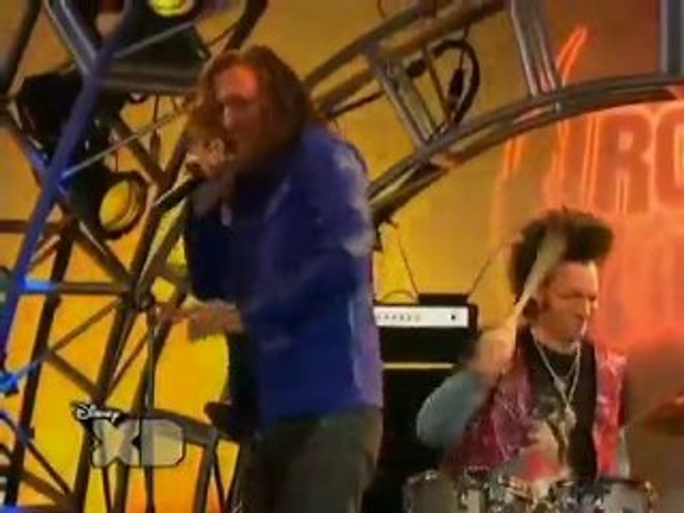 Iron Weasel - chwyć za palec - wersja obolała