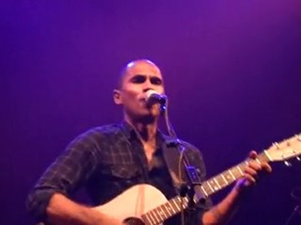 Mike Ibrahim Franco 2010 extrait  Amoureux de mon amie (78)