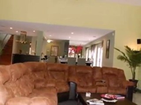 Homes for Sale - 1113 Woodcrest Dr - Downers Grove, IL 60516