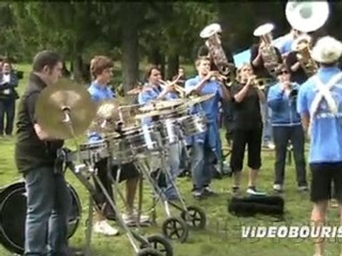 Guggenmusik L' Boxon