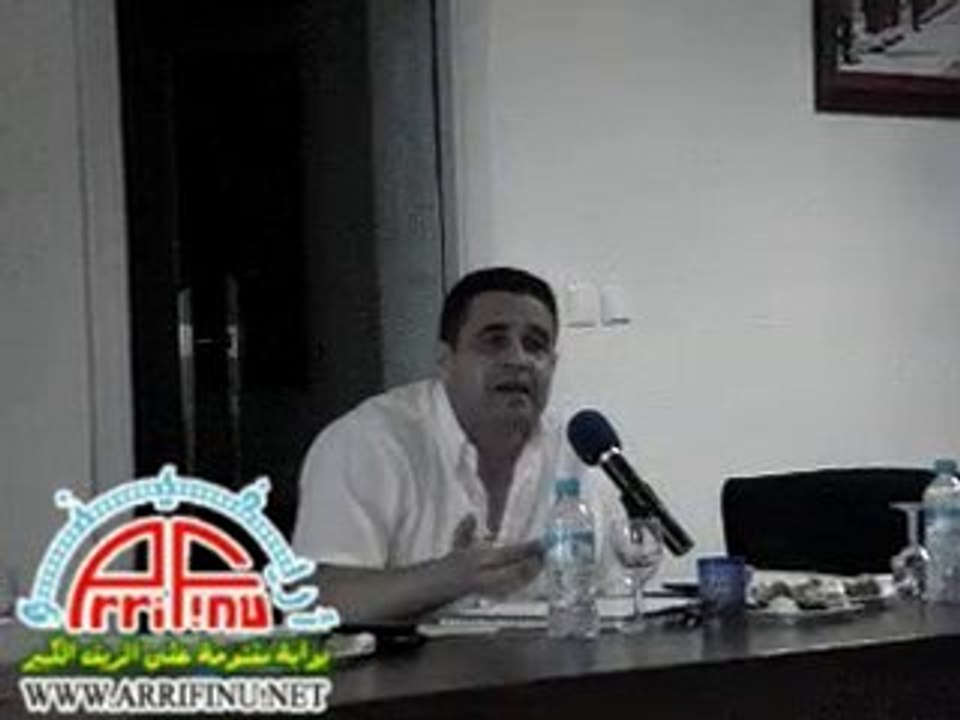 طارق يحيى يطلق النار على عامل الناظور أريفينو.ن...