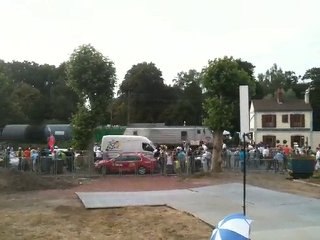 quand le tour de France regarde passer les trains