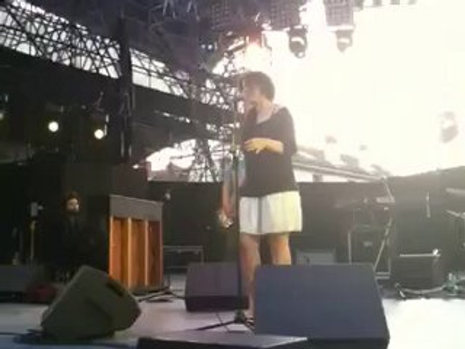 Camélia JORDANA, Vienne, 28-07-10