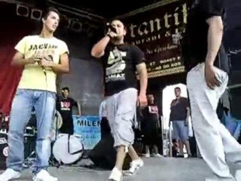 Türk günü nürnberg 2010 KAN VE TER - TAHSIN PASA (part 2) HQ