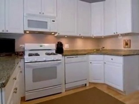 Homes for Sale - 1145 W Lill Ave Apt 2E - Chicago, IL 60614