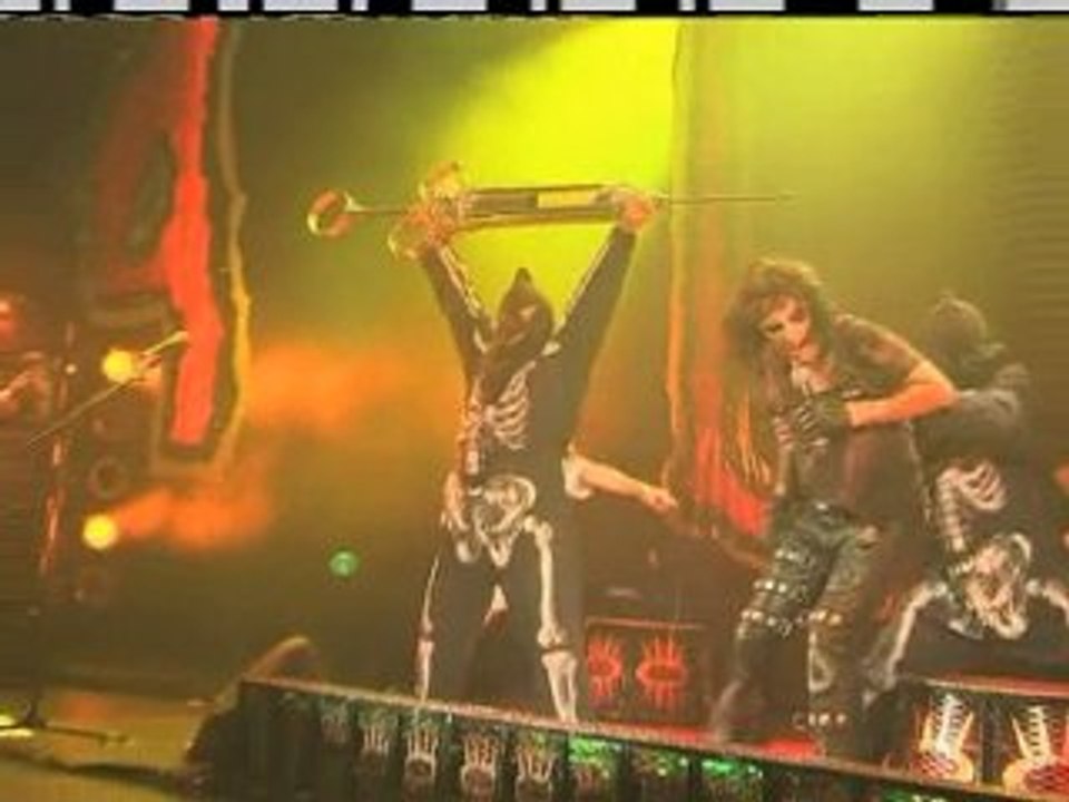 Alice Cooper prepares to shock at Sonisphere!