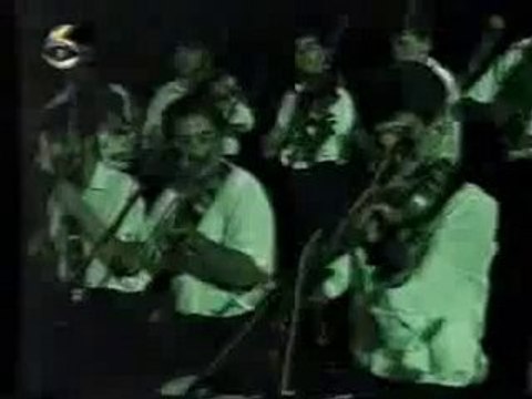 Müslüm Gürses - (üstüme düşme benim)