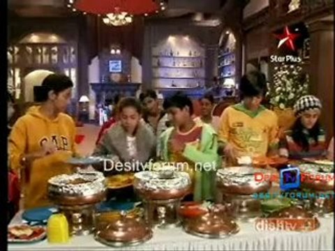 Tere Liye - 30th July 2010 - Pt3