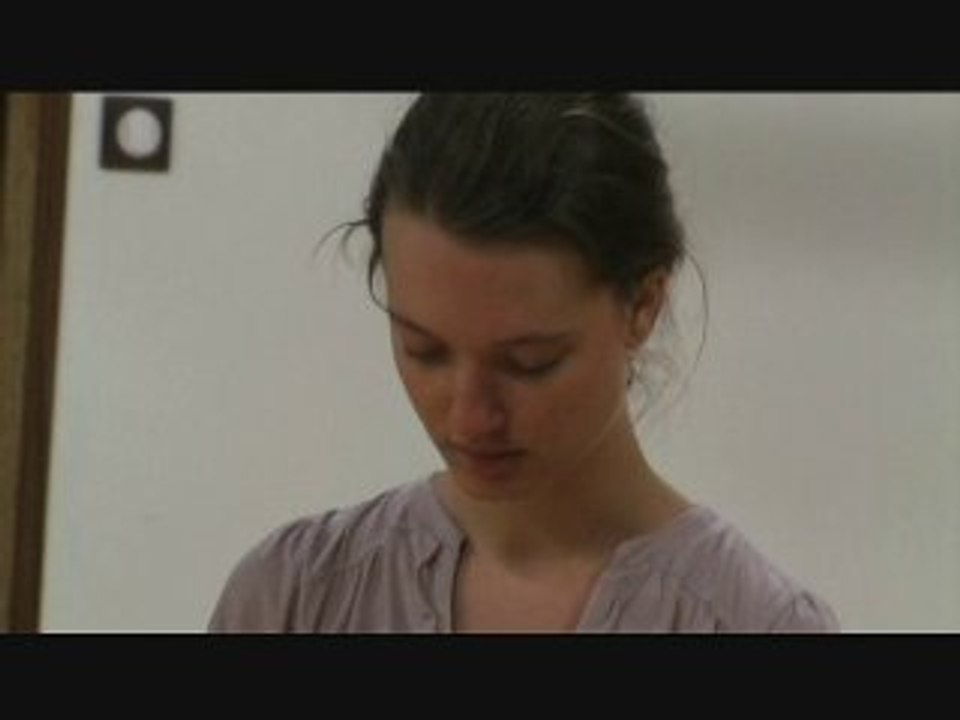 Fi Théâtre U.T.M. 2010 (mai) Cendres sur les mains (8)