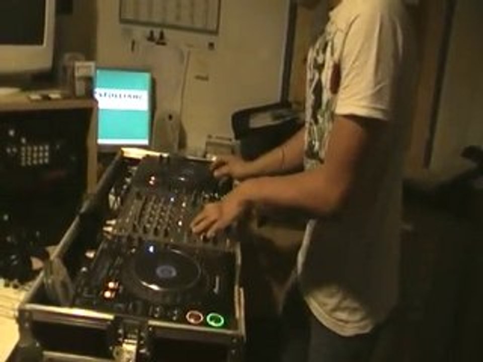 DJ DAN REB