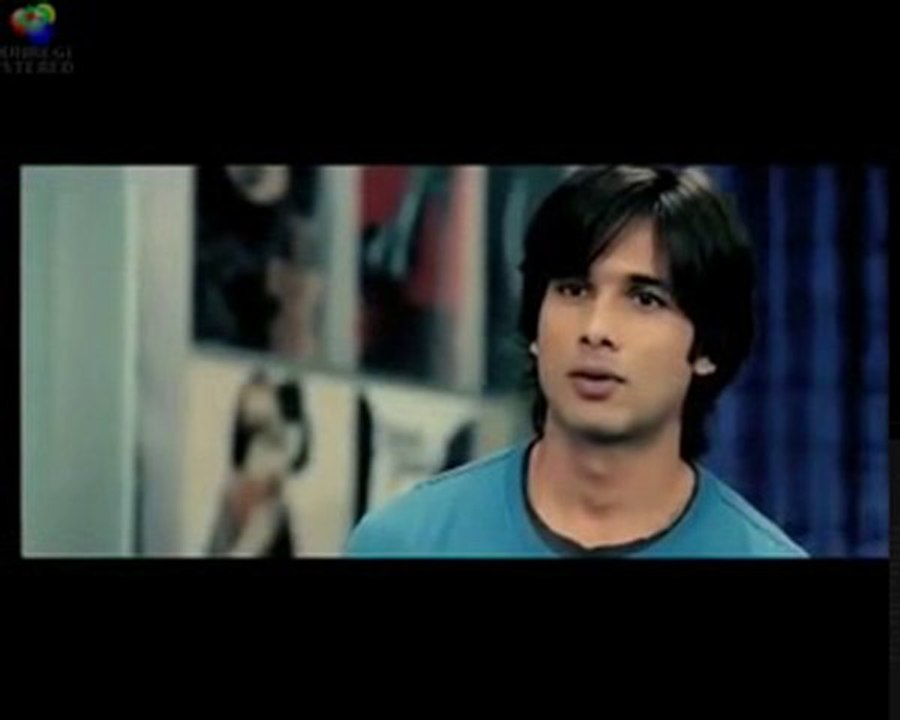 [New] Chance Pe Dance Trailer   Shahid Kapoor and Genelia