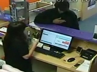 Shop owner talks robber out of robbery