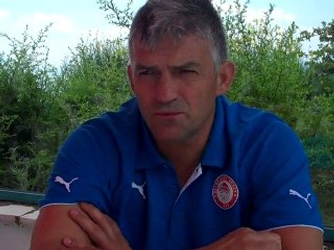 Συνέντευξη Σάκη Τσιώλη στο contra.gr