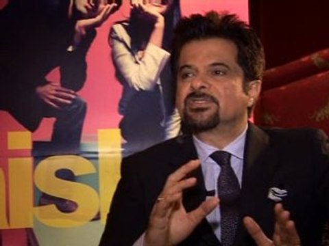 Anil Kapoor praises daughters Sonam and Rhea.