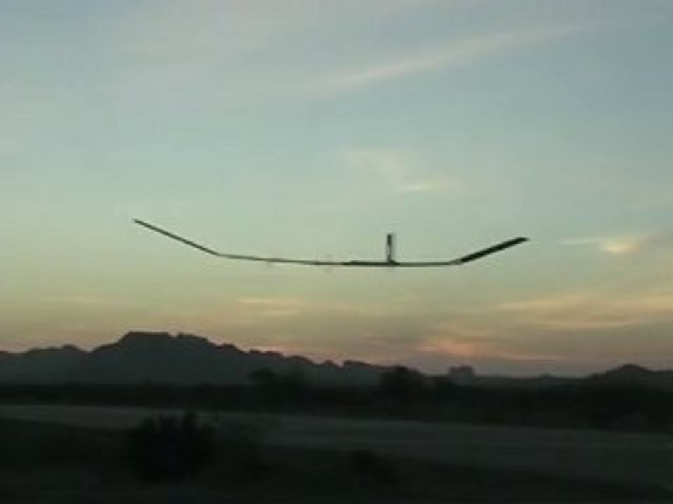QinetiQ Zephyr solar