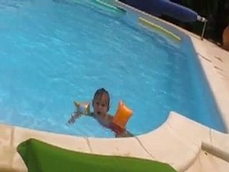 maylis à la piscine