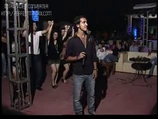 karaoke yarışmacısı EMRAH